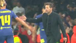 Simeone odmah utrčao na teren na kraju meča, a onda je Arteta pokazao svoje pravo lice!